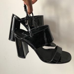 VEGAN PATENTED LEATHER HEELS